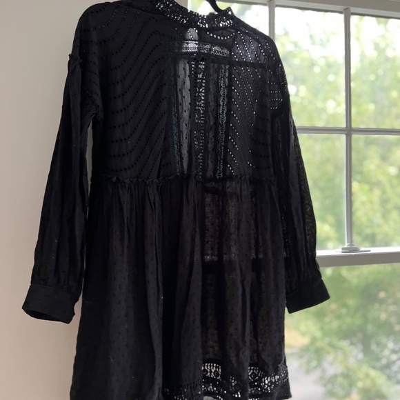 Black textured high neck mini smock dress with lace trim - Picture 5 of 7